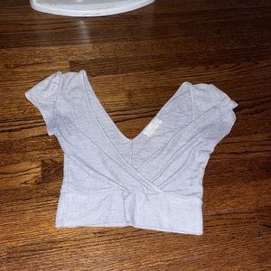 Short sleeve crop top